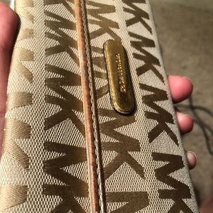 Michael Kors wallet